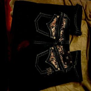 Miss Me Womens size26 inseam31 Easy Boot style JE5731E2R sequin waist & pockets